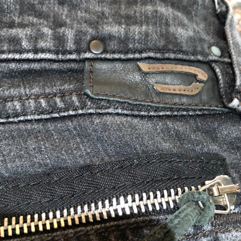 Diesel CLush Jeans - Picture 5 of 8